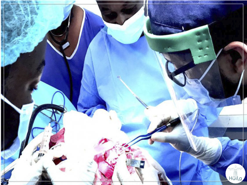 HOSPITAL "AGOSTINHO NETO" REALIZA PRIMEIRA CIRURGIA DE TUMOR GIGANTE